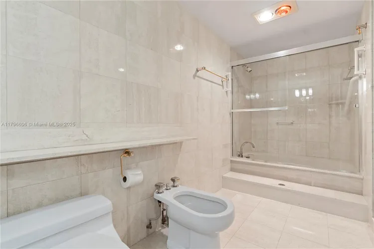 Key Colony I - Tidemark #633 image #30