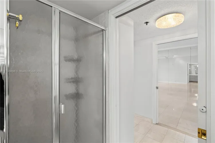 Key Colony I - Tidemark #633 image #37