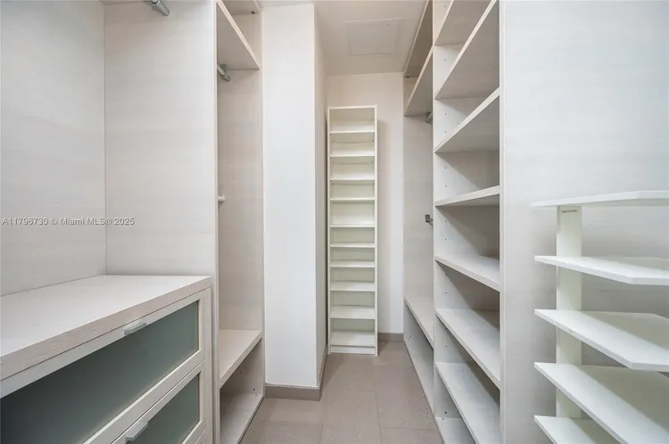 Reach Brickell City Centre #1510 image #18