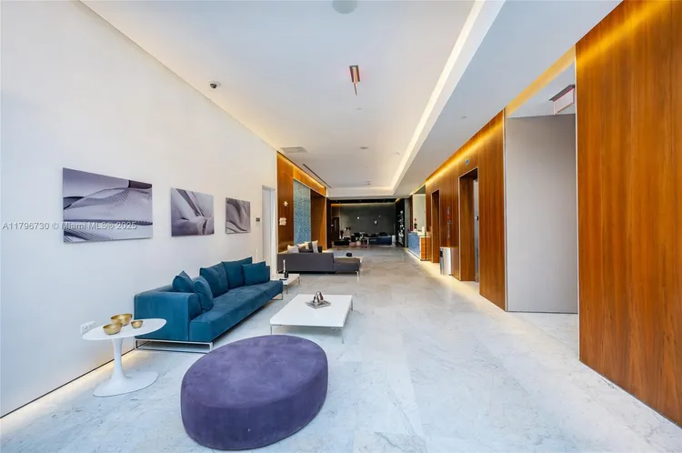 Reach Brickell City Centre #1510 image #31