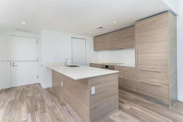 Dua Miami (SLS Hotel and Residences) #1004 image #12