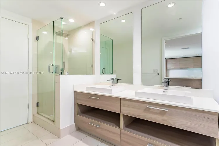 Dua Miami (SLS Hotel and Residences) #1004 image #19
