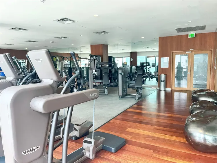 Dua Miami (SLS Hotel and Residences) #1004 image #33