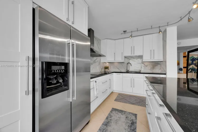 1600 South Bayshore Lane #8D image #12