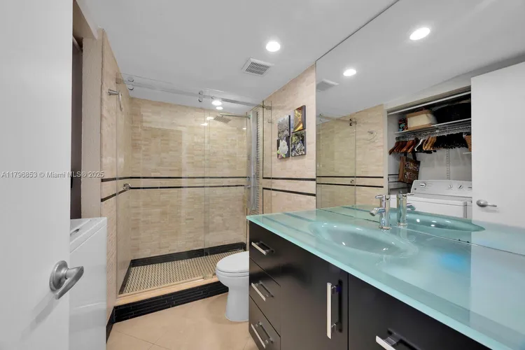 1600 South Bayshore Lane #8D image #19