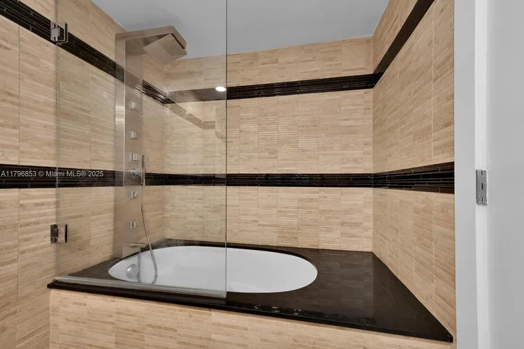 1600 South Bayshore Lane #8D image #22