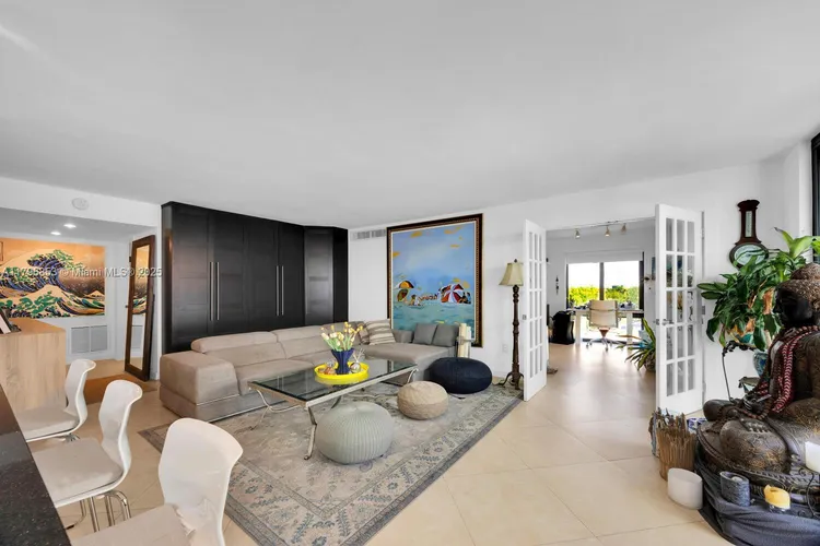 1600 South Bayshore Lane #8D image #9