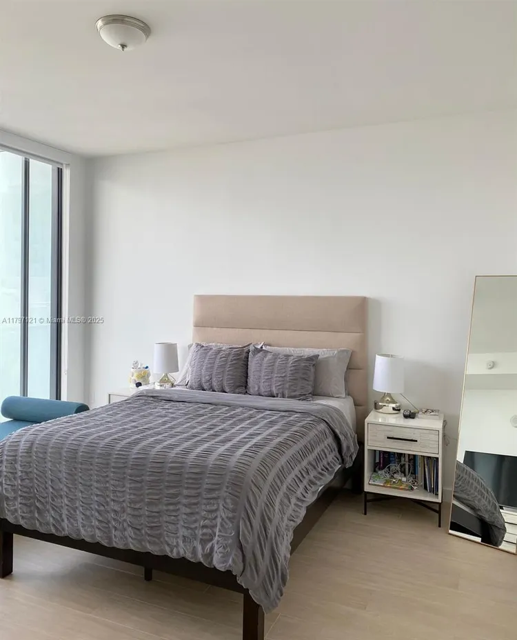 Cassa Brickell #903 image #14