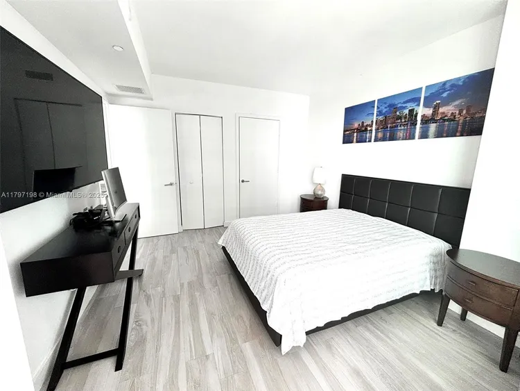 Dua Miami (SLS Hotel and Residences) #2209 image #12