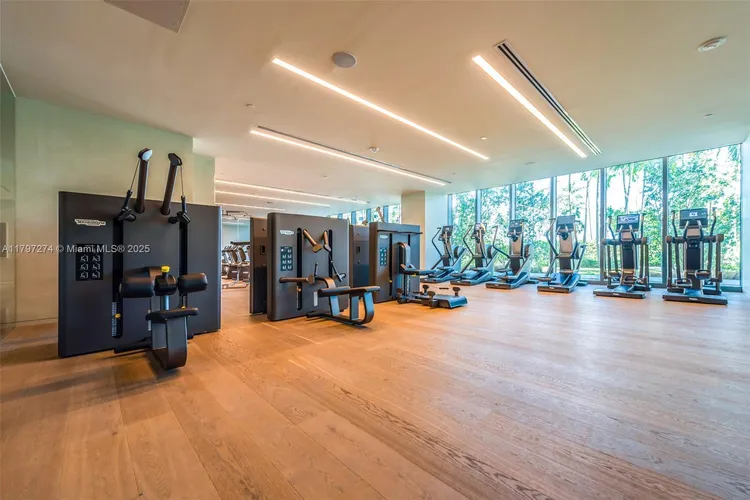 Gran Paraiso #1802 image #20