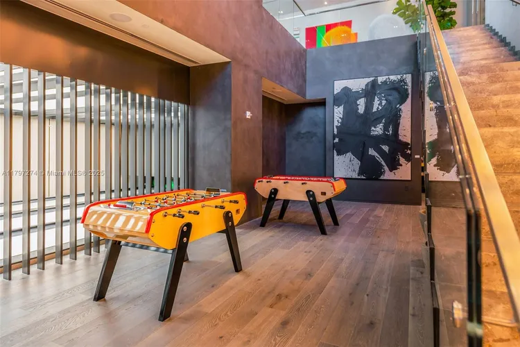 Gran Paraiso #1802 image #30