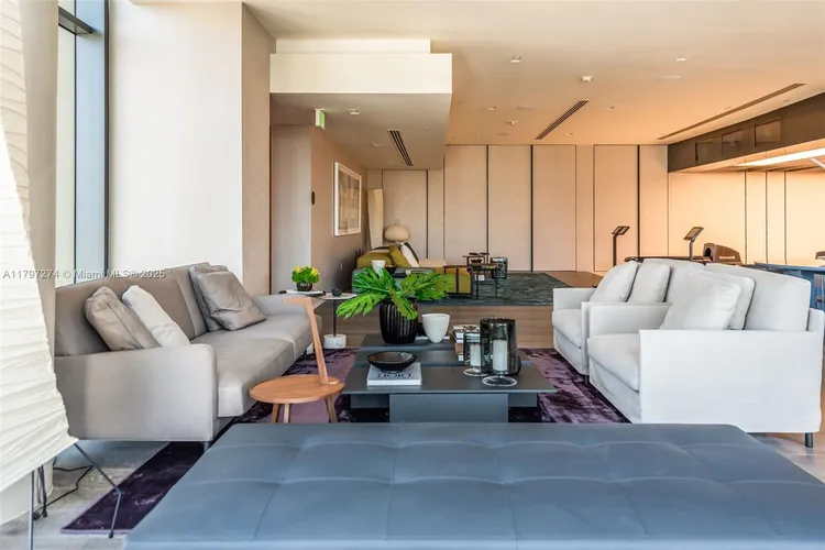 Gran Paraiso #1802 image #34