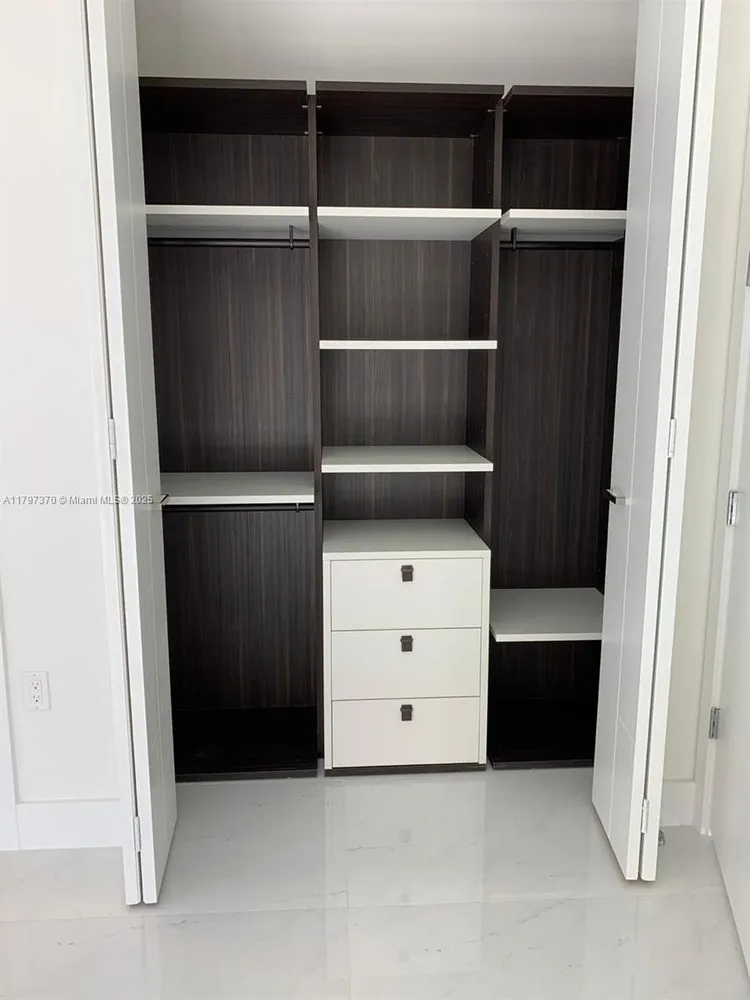 Merrick Manor #313 image #19