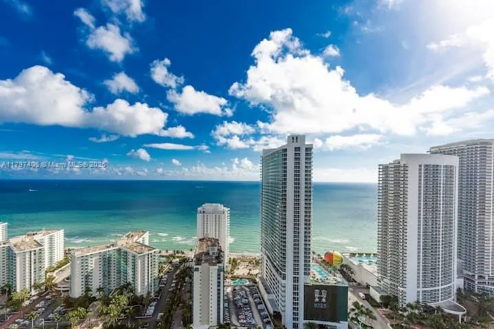 Hyde Beach House #T3501 image #15