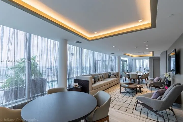 Hyde Beach House #T3501 image #19