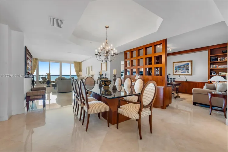 Porto Vita South Tower #2204 image #11