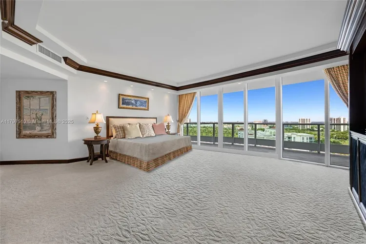 Porto Vita South Tower #2204 image #34