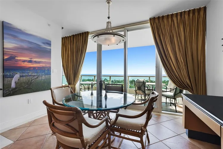 Porto Vita South Tower #2204 image #40