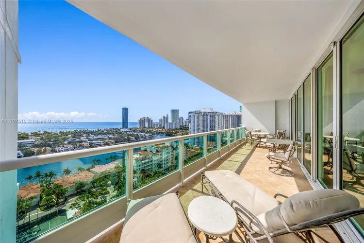 Porto Vita South Tower #2204 image #47