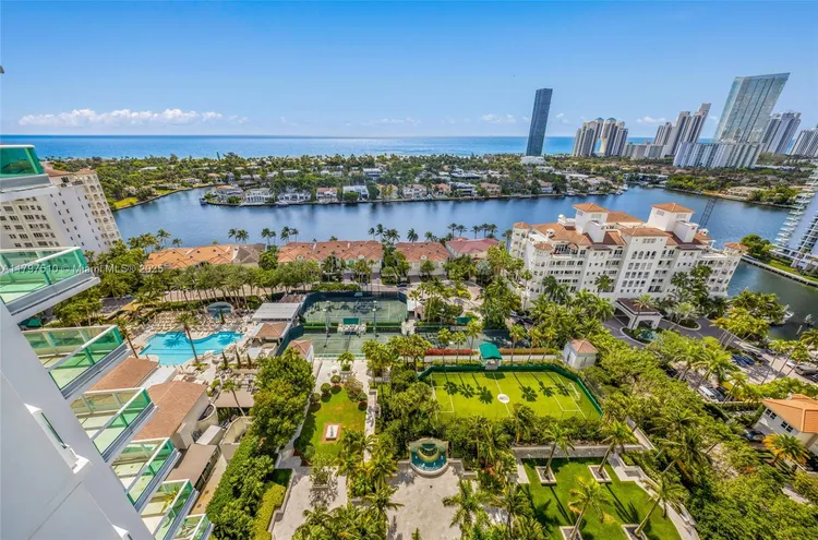 Porto Vita South Tower #2204 image #48