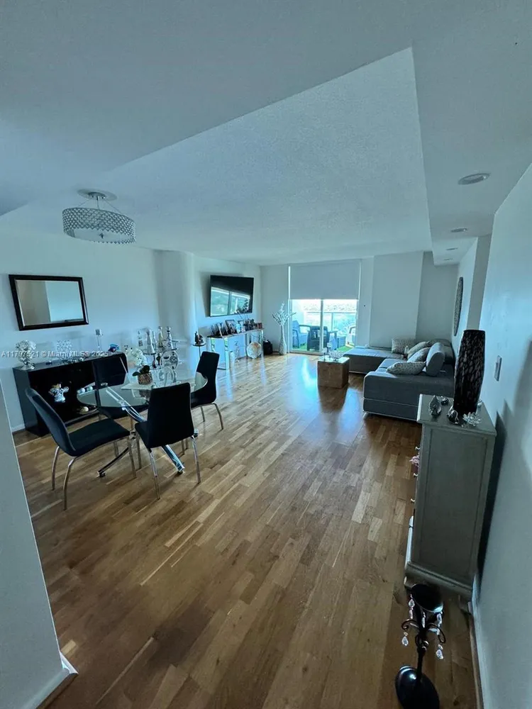 Skyline On Brickell #2401 image #6