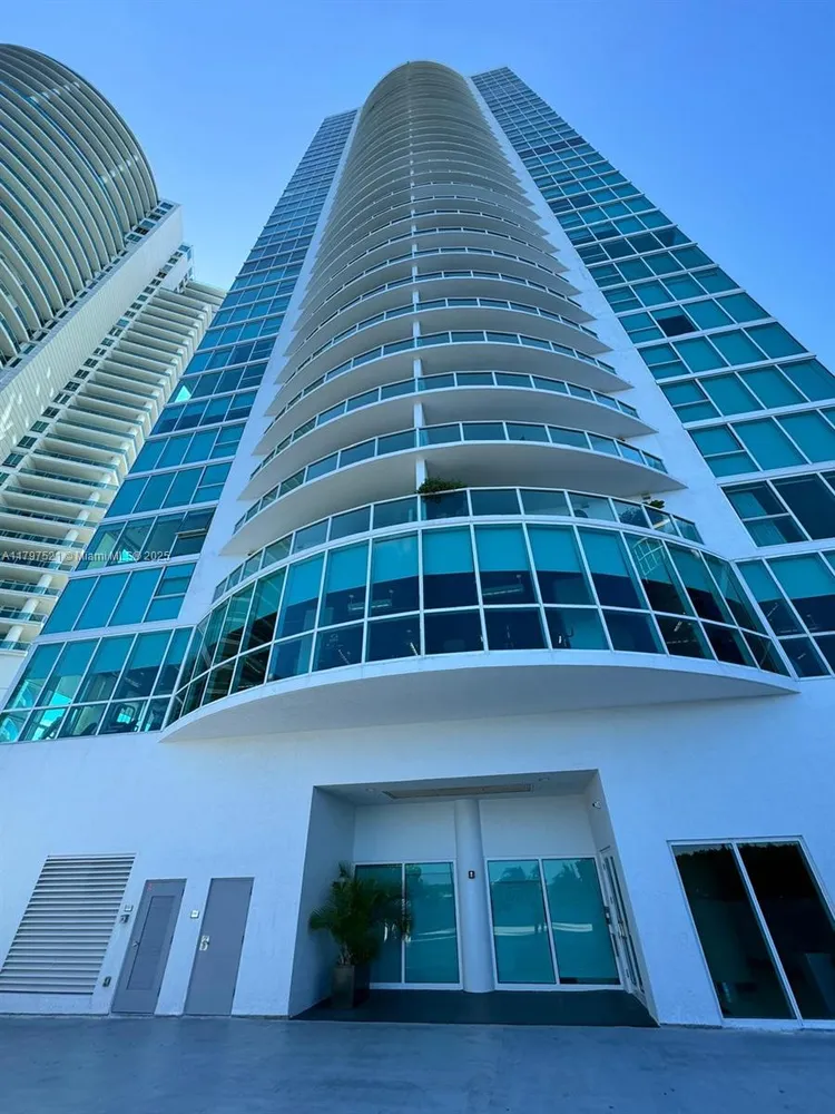 Skyline On Brickell #2401 image #8