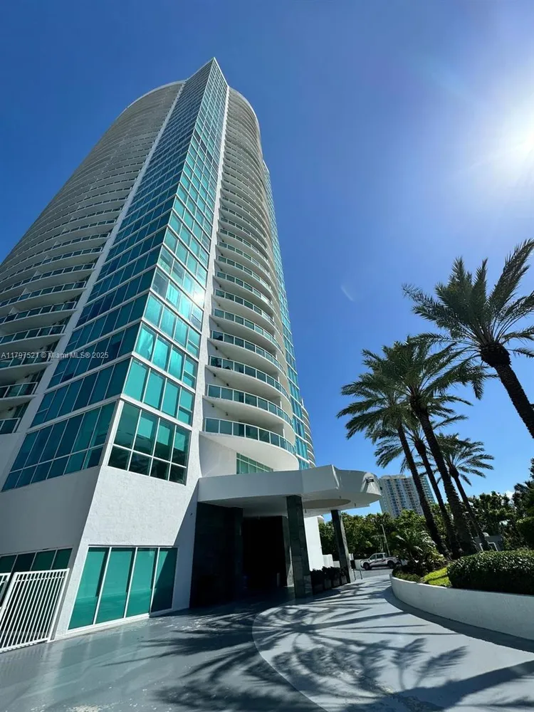 Skyline On Brickell #2401 image #9