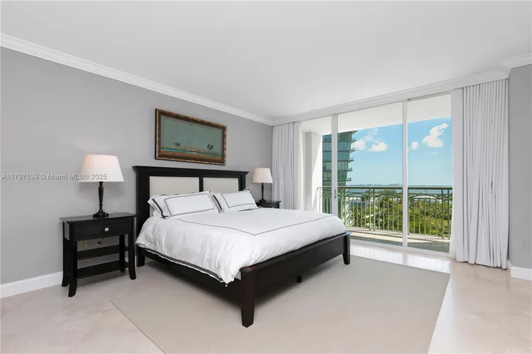 Ritz-Carlton Coconut Grove #902 image #15