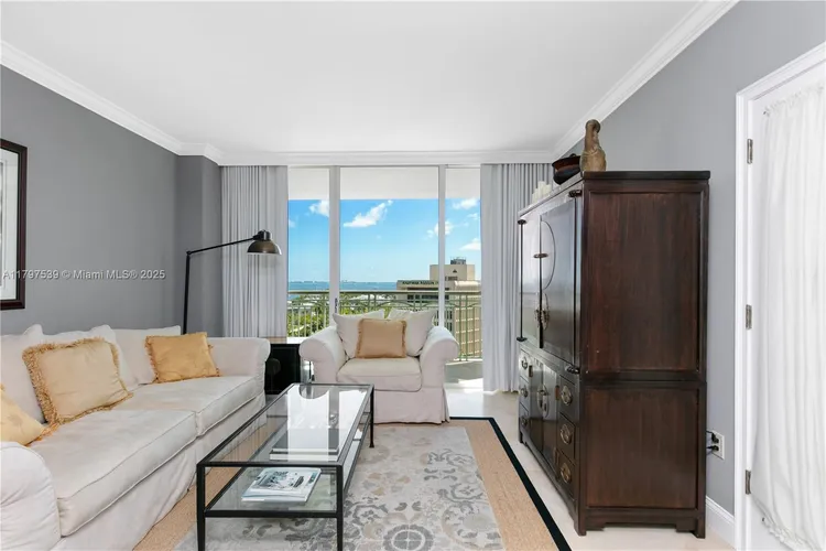 Ritz-Carlton Coconut Grove #902 image #25