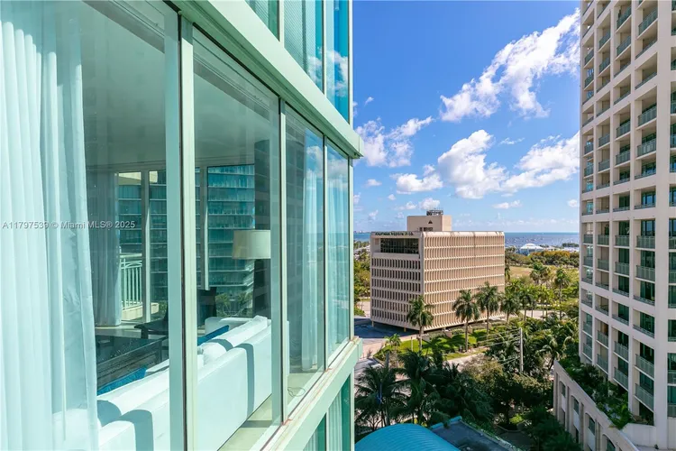 Ritz-Carlton Coconut Grove #902 image #36