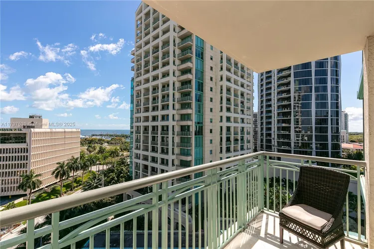 Ritz-Carlton Coconut Grove #902 image #37