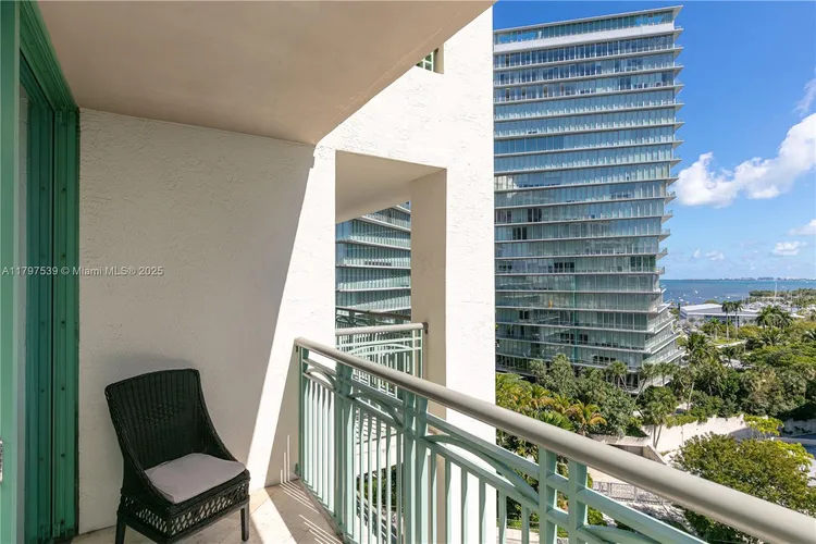 Ritz-Carlton Coconut Grove #902 image #40