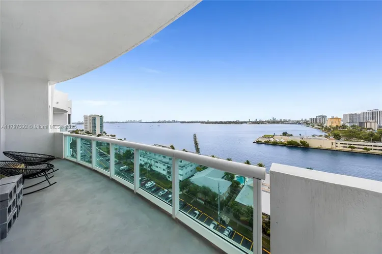 360 Condo #1208 image #20