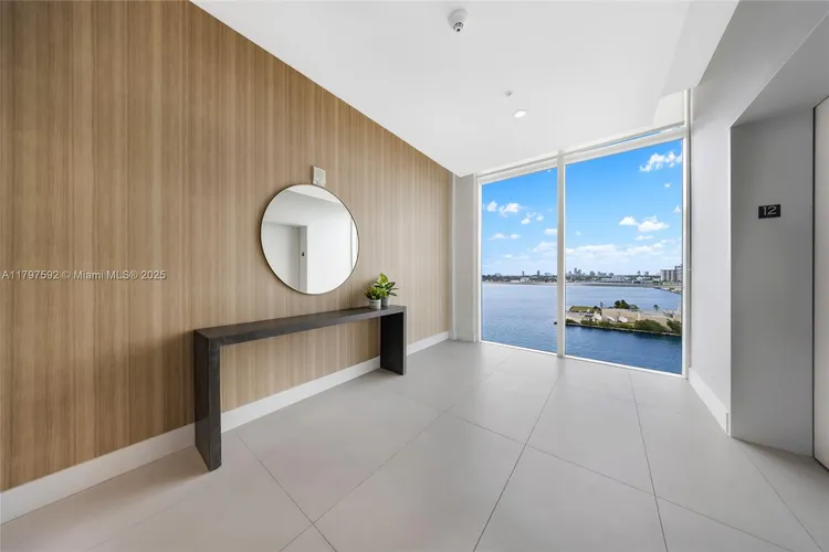 360 Condo #1208 image #25