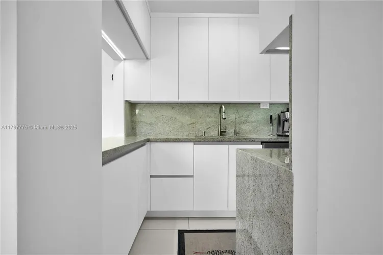 Brickell Townhouse #4L image #12