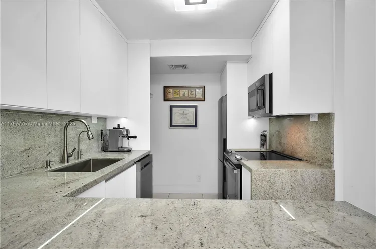 Brickell Townhouse #4L image #13