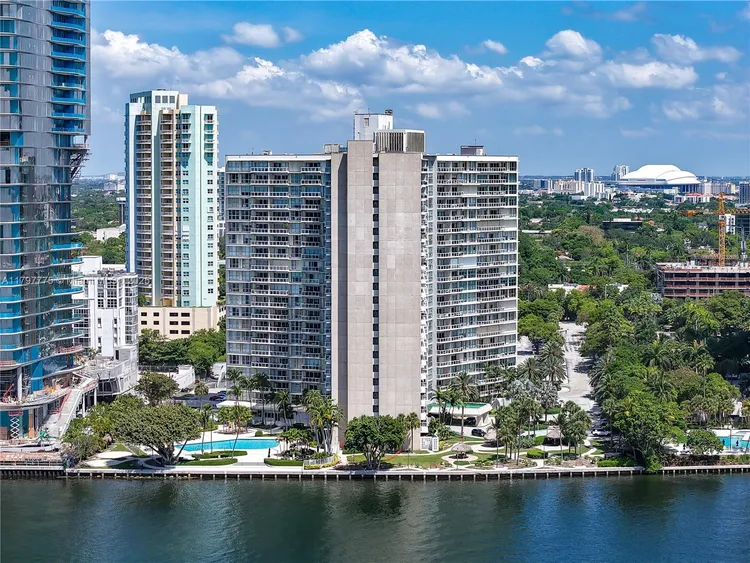 Brickell Townhouse #4L image #33