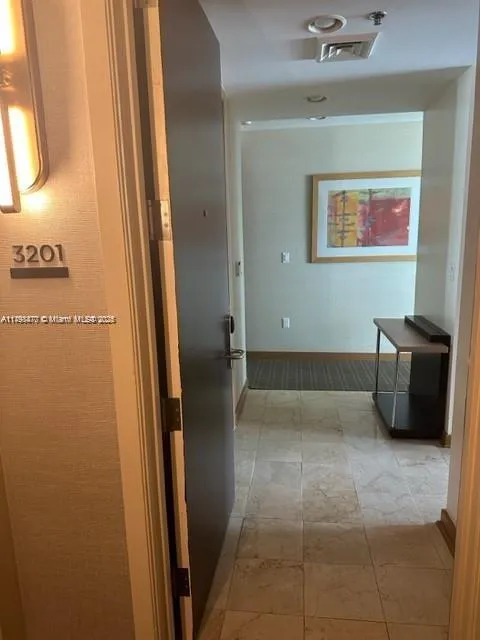 Mayfield AKA Hotel #3201 image #9