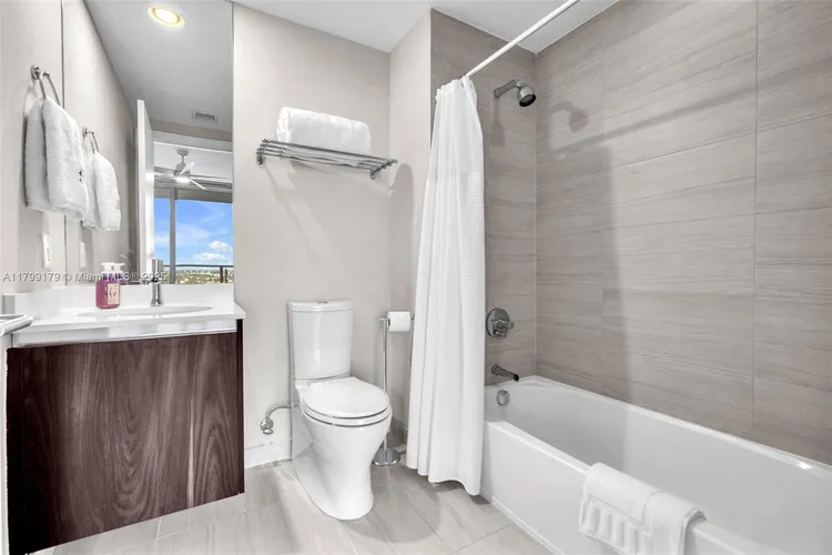 Riva Fort Lauderdale #1105 image #19