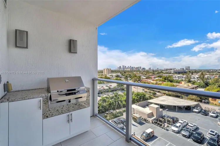 Riva Fort Lauderdale #1105 image #27
