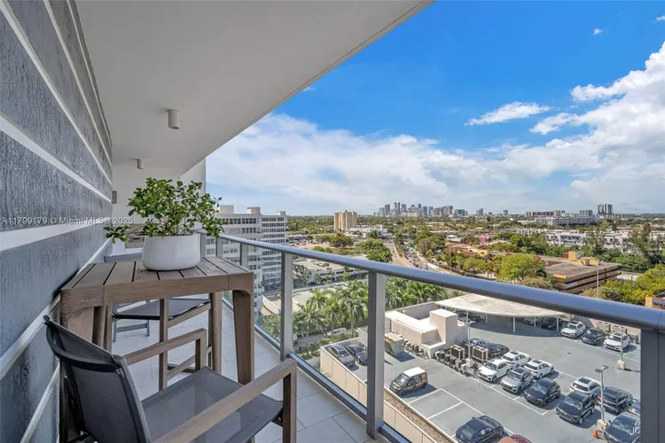 Riva Fort Lauderdale #1105 image #29
