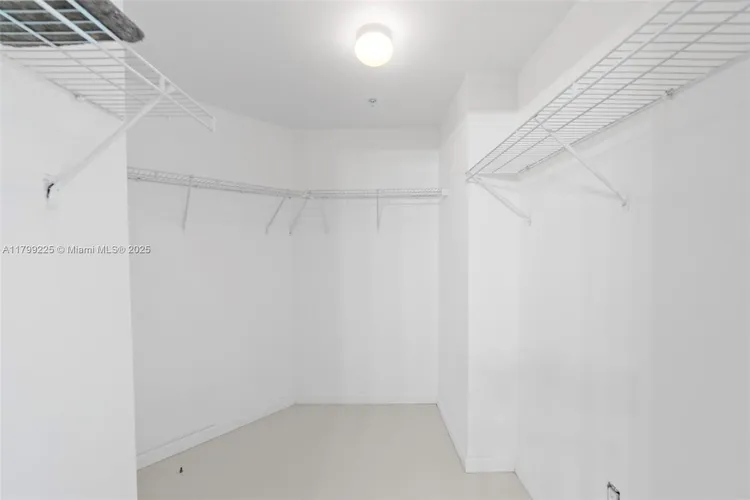 360 Condo #1105 image #22