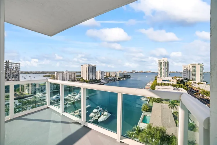 360 Condo #1105 image #8