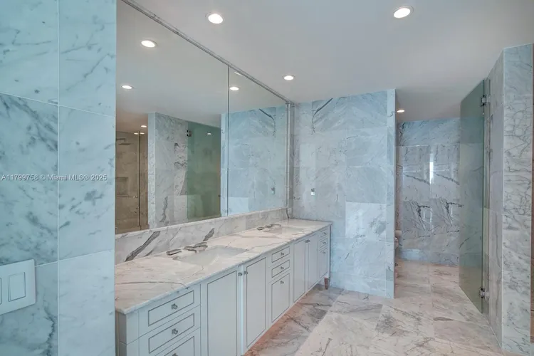 Fendi Chateau Residences #1004 image #12