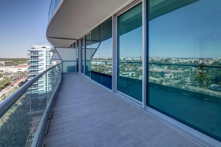 Fendi Chateau Residences #1004 image #18