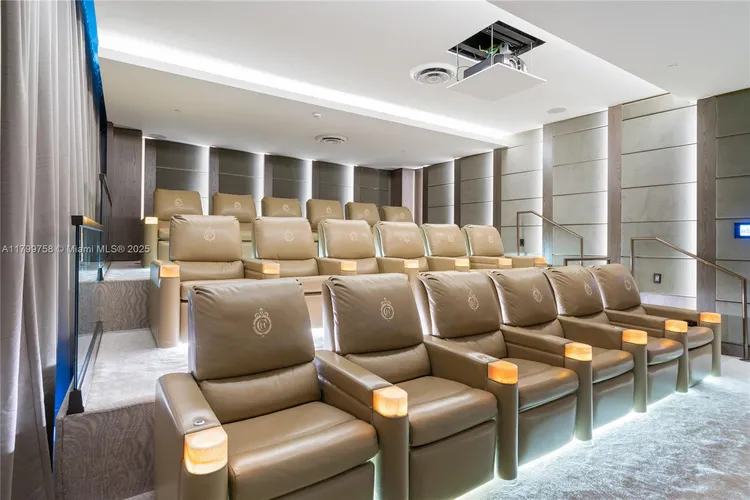 Fendi Chateau Residences #1004 image #31