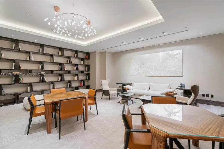 Fendi Chateau Residences #1004 image #32