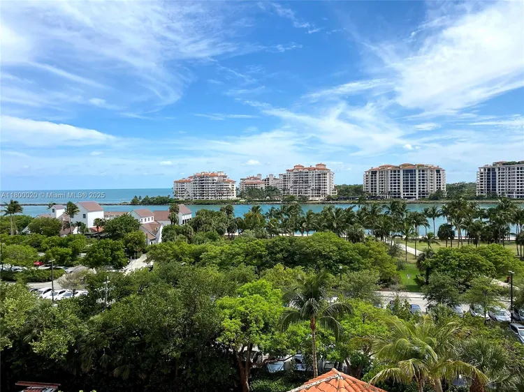 South Pointe Tower #605 image #14