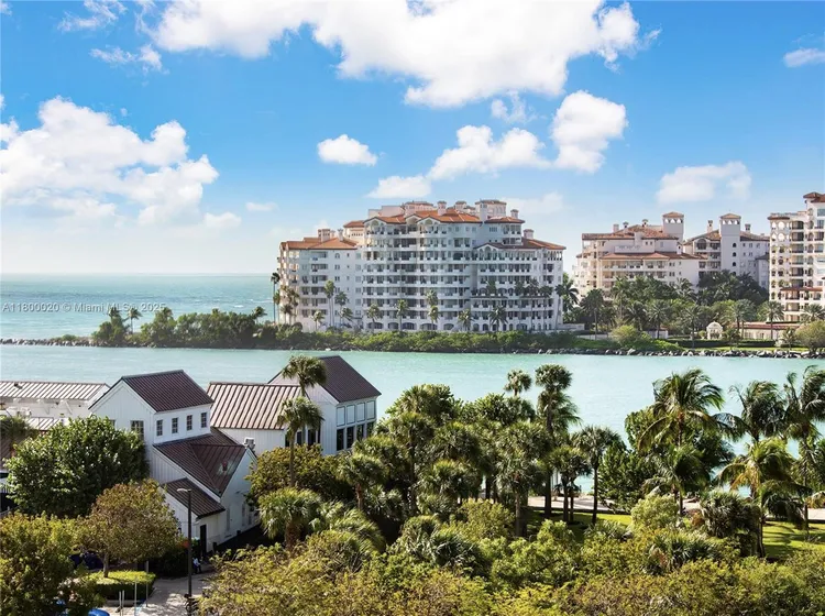 South Pointe Tower #605 image #17