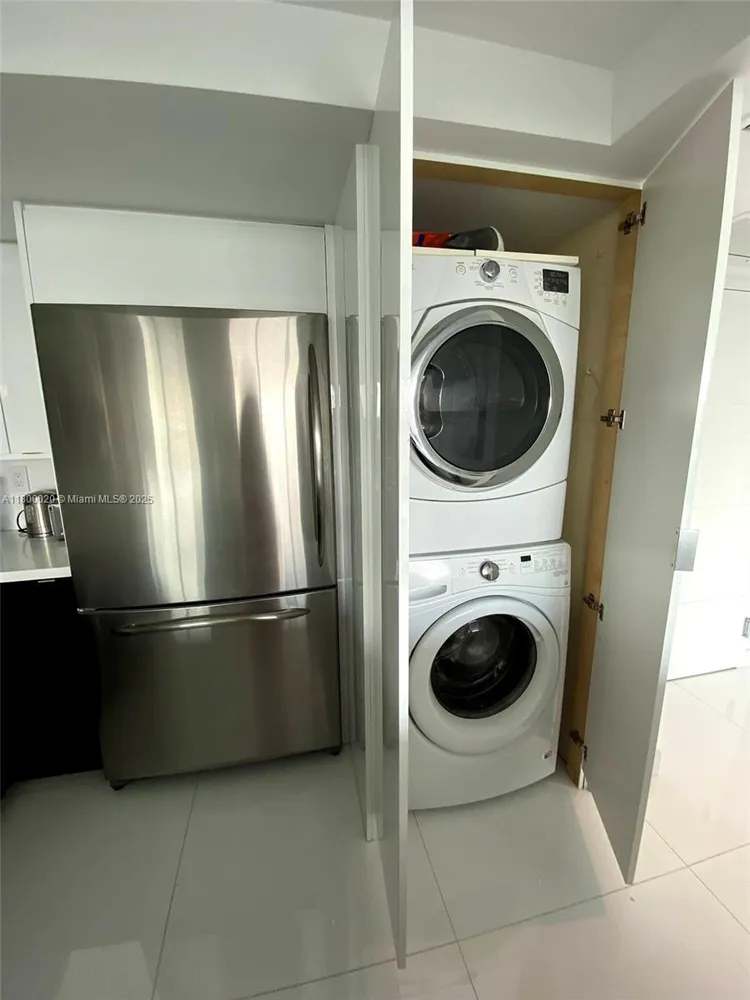 South Pointe Tower #605 image #18